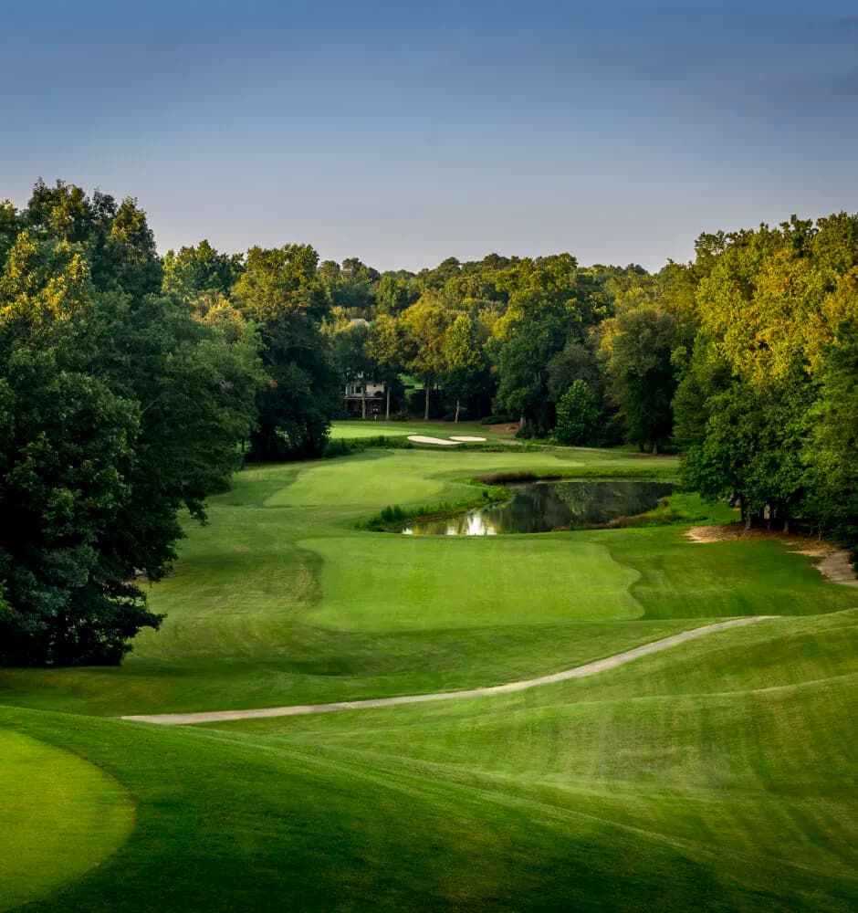 Château Élan Stay & Play - Image 1